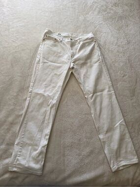 Men’s white 541 Levi Jeans